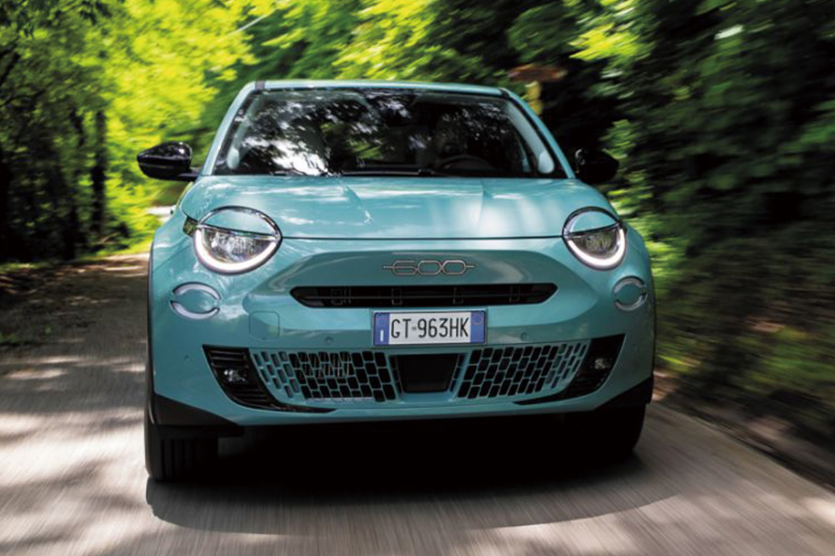 FIAT 600ハイブリッド